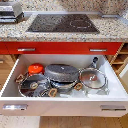 ~*spacious And Cozy 2br In The Heart Of Varna*~ Apartman Várna