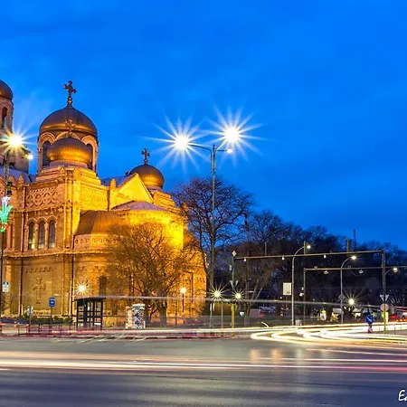 Lejlighed ~*spacious And Cozy 2br In The Heart Of Varna*~