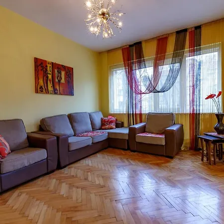 ~*spacious And Cozy 2br In The Heart Of Varna*~ Apartman Várna